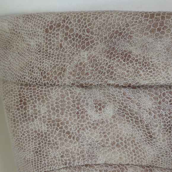 INC Snakeskin Print Sheen Cropped Dressy Blazer M Cream Tan Pattern - Picture 7 of 16